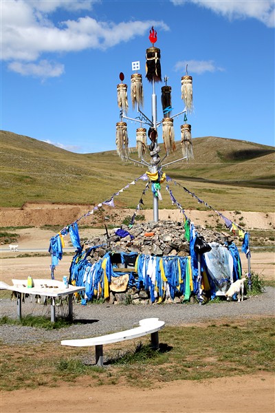 Mongolia_StonePyramid_2096_m_600.jpg