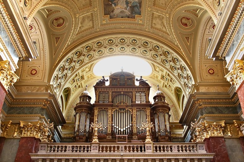 Hungary BudaPest 1074 m 4