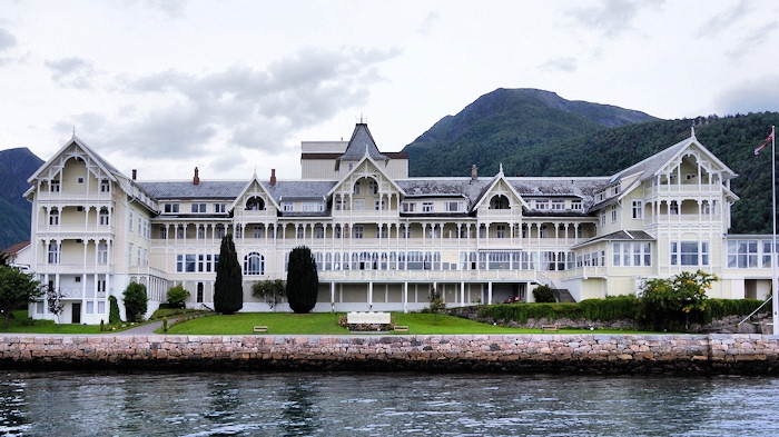 Ballestrand_DSC05755