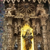 Inside the Church of Carmelitas