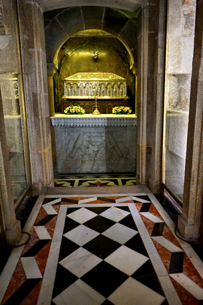 Chapel of Santa Mar�a la Antigua de la Corticela, Cathedral of Santiago Compostela 